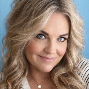 Meet your Posher, Becky